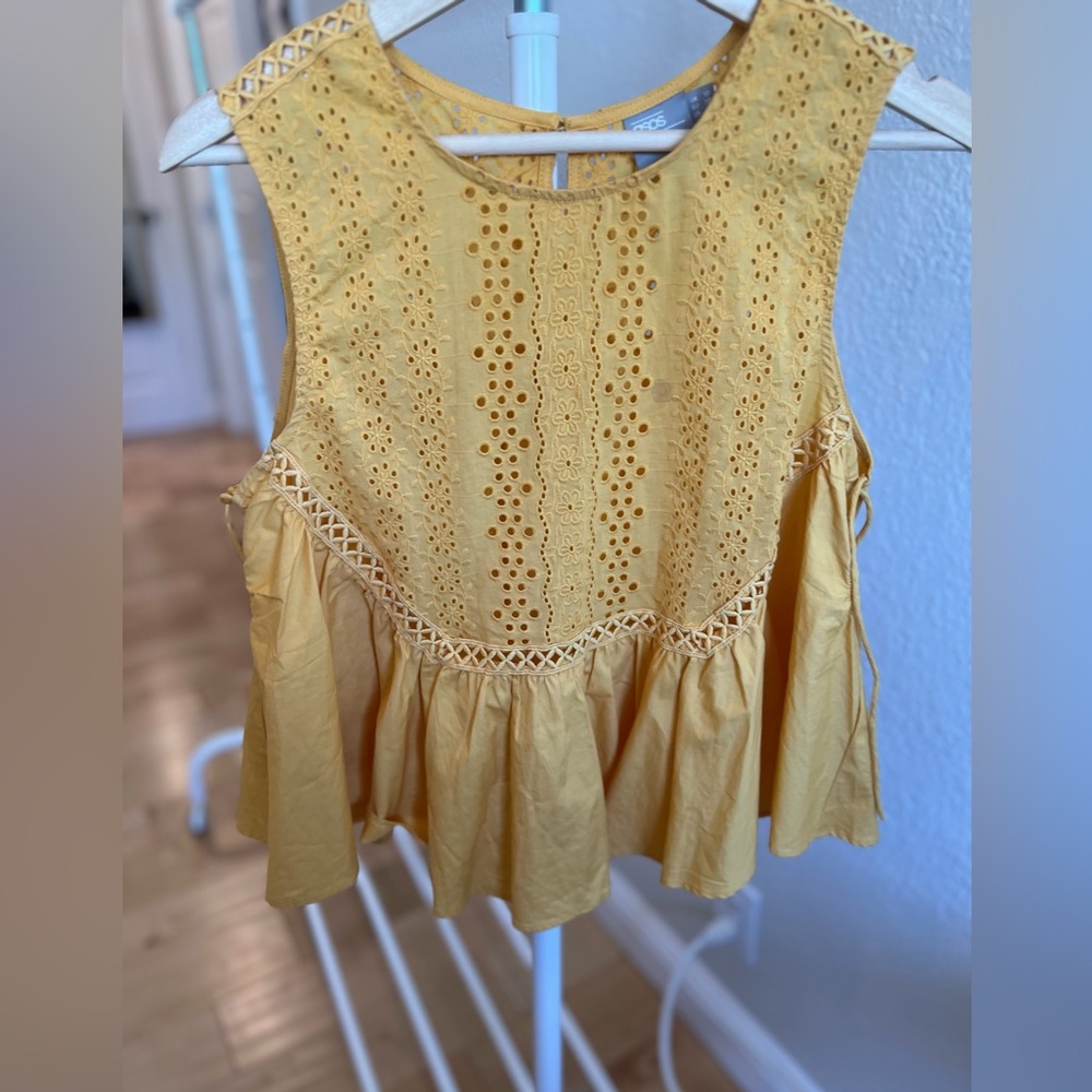 Perfect beach and summer vacay top form ASOS
